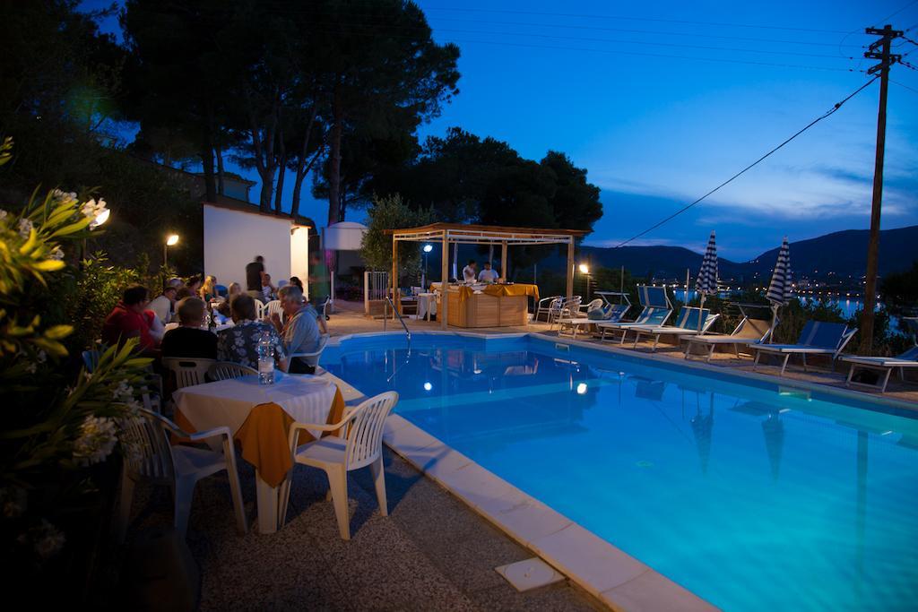 Residence Vacanza Mare Marina di Campo Exterior foto